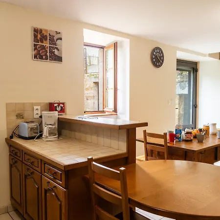 Du Regourdel Avec Holiday home